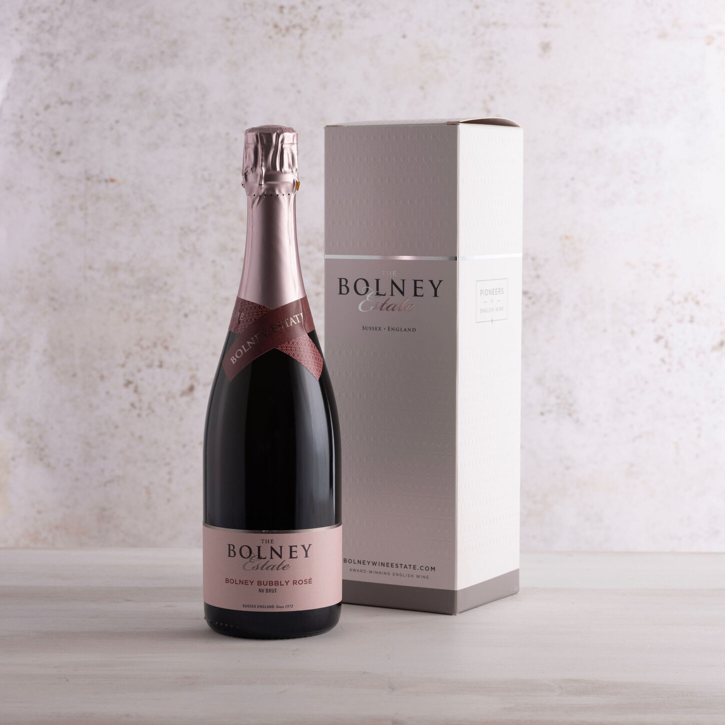 english rose sparkling wine with gift box