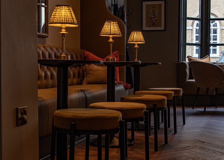 Atmospheric 139 Steps Wine Bar in West Sussex